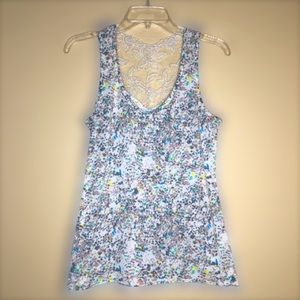 KIMCHI BLUE white tank w/splatter print lace back